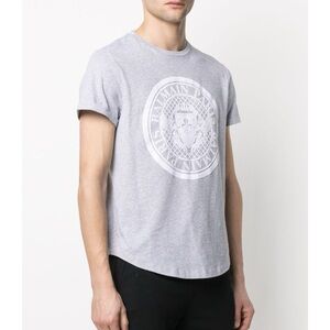 Balmain Flocked Coin Medallion Logo T-Shirt (Sz XL) Short Sleeve Tee Grey